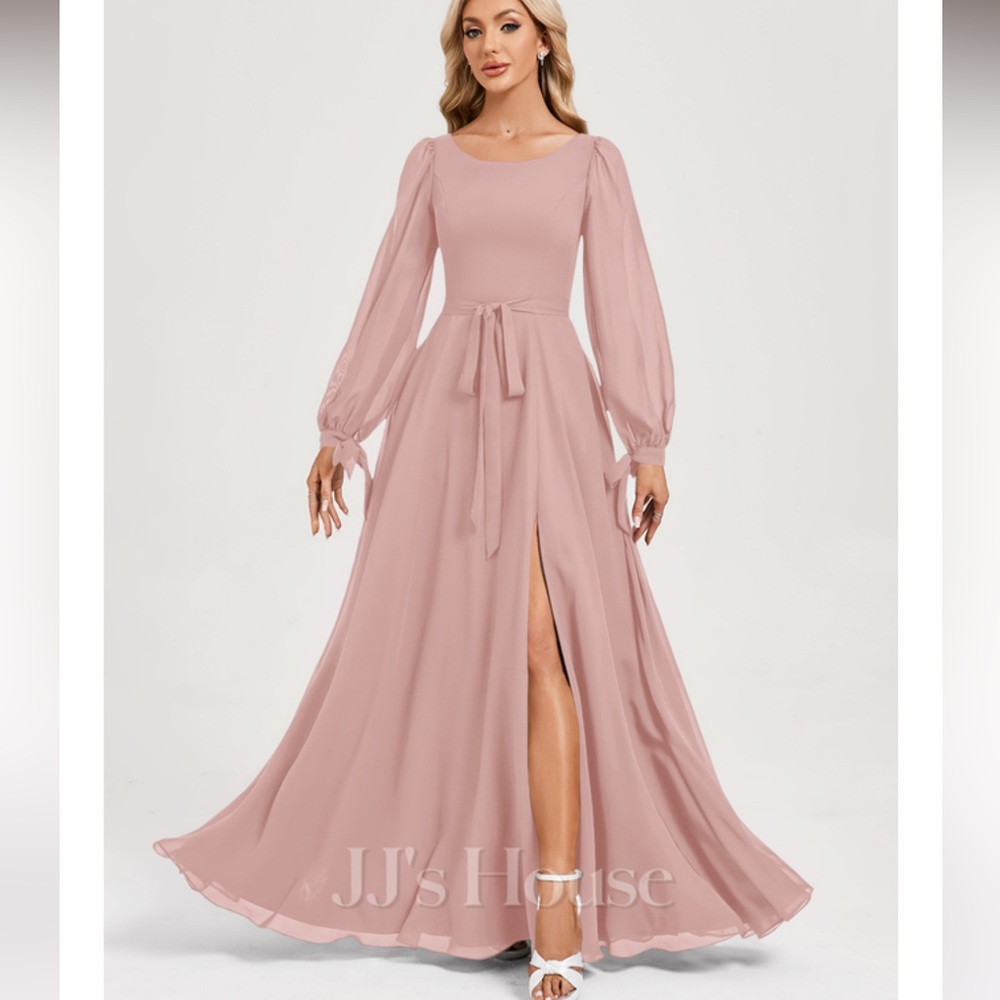 JJs House Blush Long Sleeve Maxi Dress